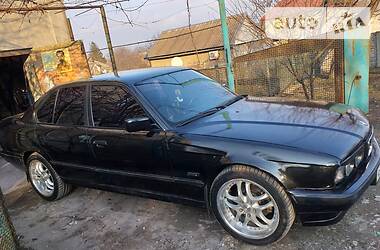 Седан BMW 5 Series 1989 в 