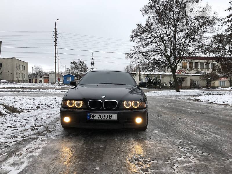 Седан BMW 5 Series 2001 в 