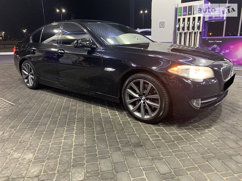 Седан BMW 5 Series 2012 в Києві