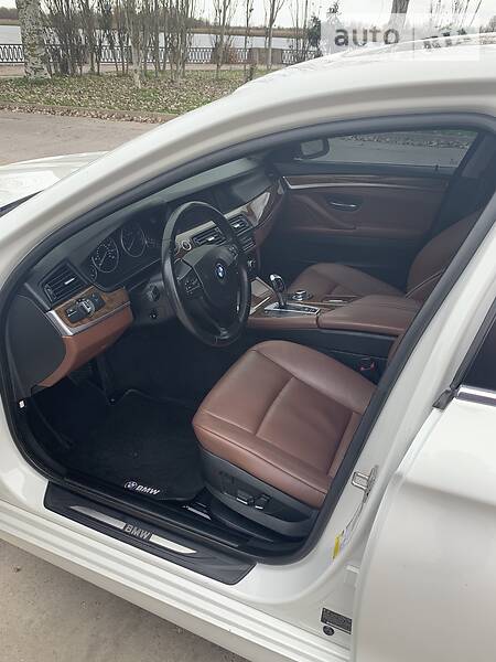 Седан BMW 5 Series 2011 в Херсоні