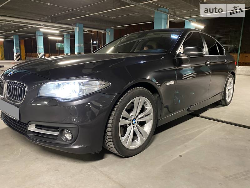 Седан BMW 5 Series 2016 в Києві фото 28 Седан BMW 5 Series 2016 в Києві