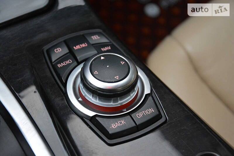 Седан BMW 5 Series 2012 в Одесі