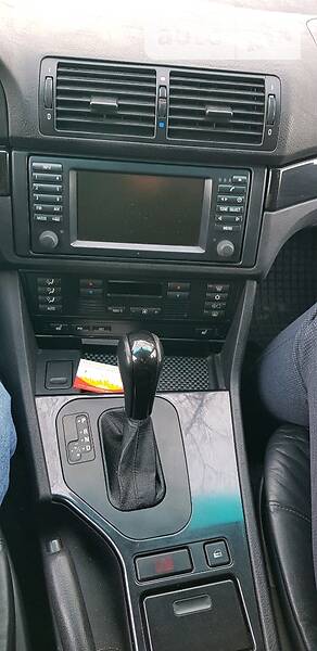 Седан BMW 5 Series 2002 в Мостиській