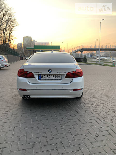 Седан BMW 5 Series 2015 в Києві
