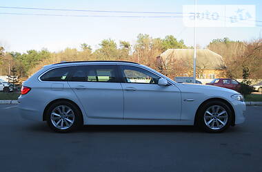 Універсал BMW 5 Series 2011 в 