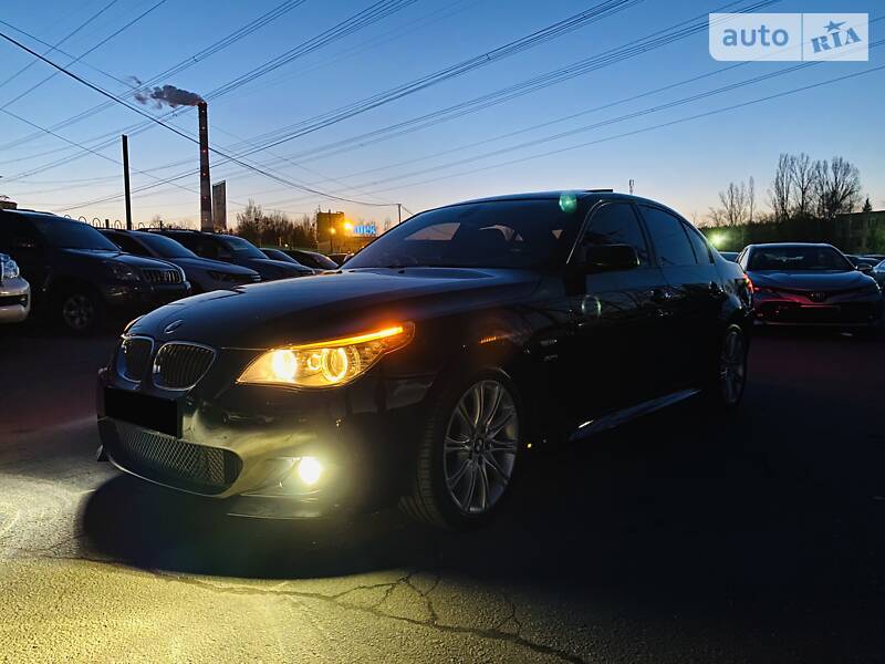 Седан BMW 5 Series 2009 в Харкові