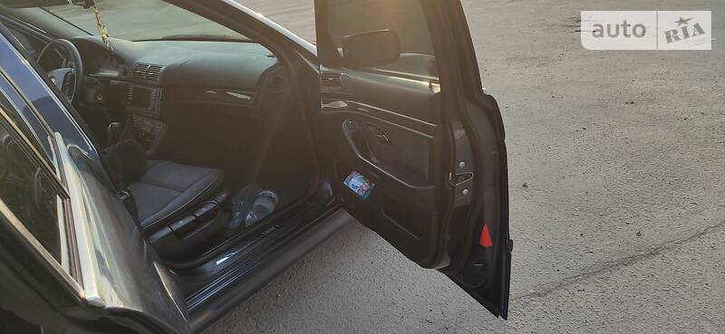 Седан BMW 5 Series 2002 в Нововолинську
