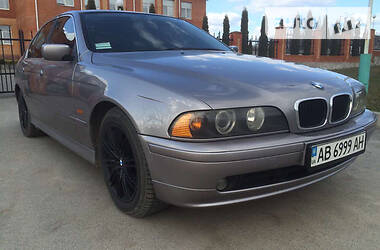 Седан BMW 5 Series 2000 в 
