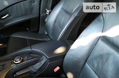 Седан BMW 5 Series 2005 в 