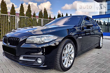 Седан BMW 5 Series 2015 в Мукачево