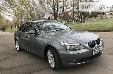 Седан BMW 5 Series 2009 в 