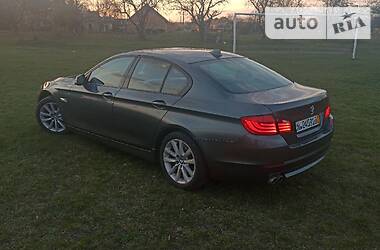 Седан BMW 5 Series 2011 в Чернівцях