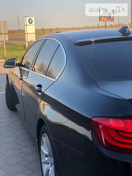 Седан BMW 5 Series 2011 в Миколаєві