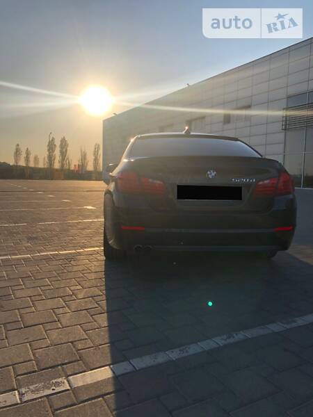 Седан BMW 5 Series 2011 в Миколаєві
