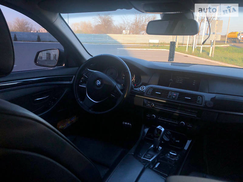 Седан BMW 5 Series 2011 в Миколаєві