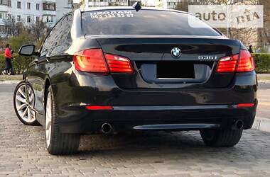 Седан BMW 5 Series 2012 в 