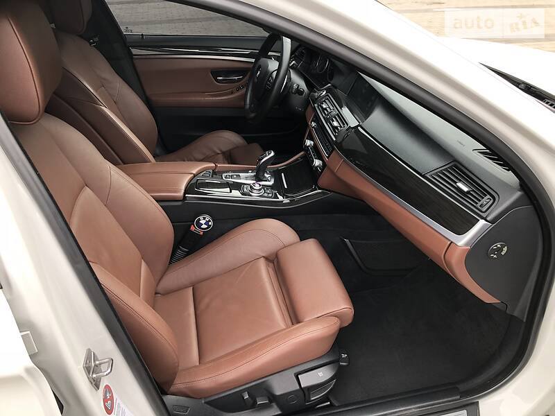 Седан BMW 5 Series 2012 в Дніпрі фото 40 Седан BMW 5 Series 2012 в Дніпрі