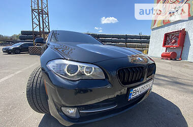 Седан BMW 5 Series 2012 в 