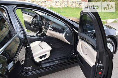 Седан BMW 5 Series 2012 в 