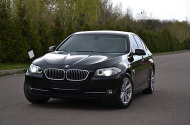 Седан BMW 5 Series 2012 в 