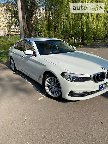 Седан BMW 5 Series 2018 в 