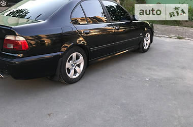 Седан BMW 5 Series 2002 в 
