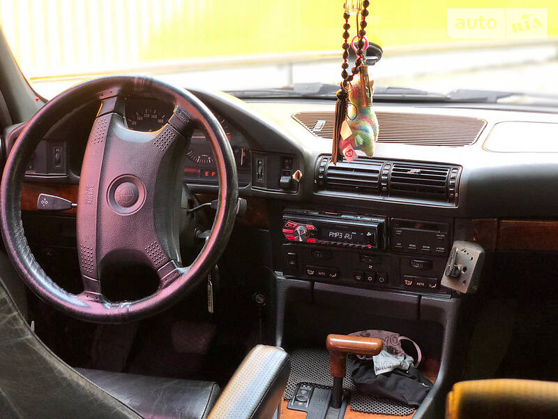 Седан BMW 5 Series 1993 в Кременчуге фото 13 Седан BMW 5 Series 1993 в Кременчуге