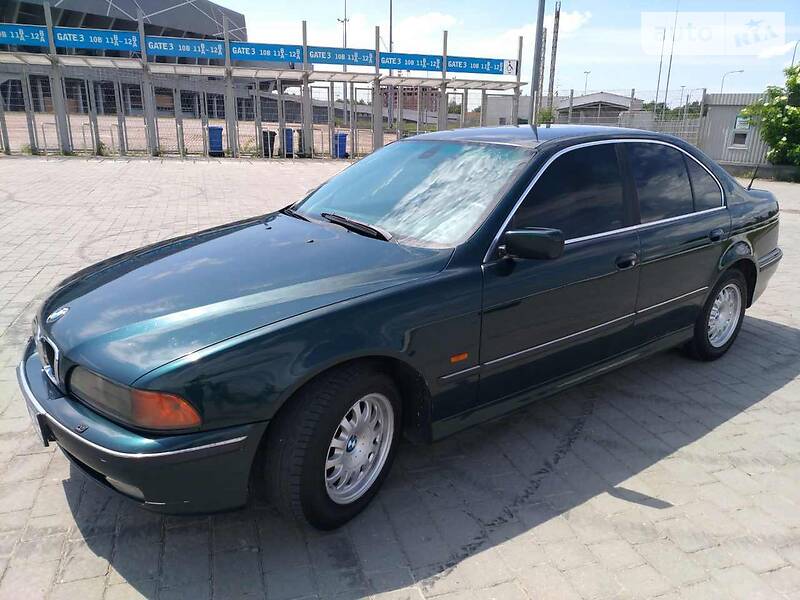 Седан BMW 5 Series 1998 в Львові