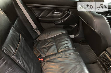 Седан BMW 5 Series 2000 в 