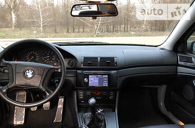 Седан BMW 5 Series 2000 в 