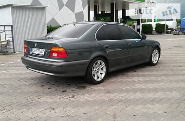 Седан BMW 5 Series 2003 в Чернівцях