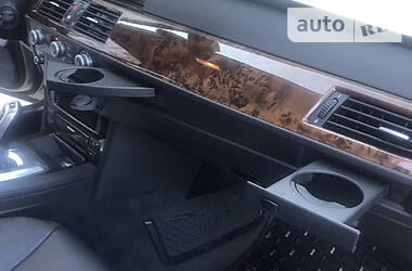 Седан BMW 5 Series 2008 в 