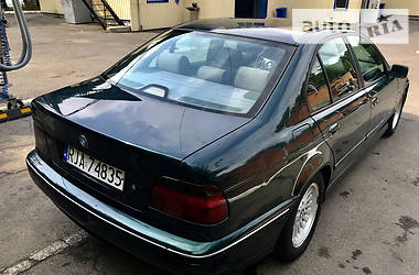 Седан BMW 5 Series 1996 в Полтаві