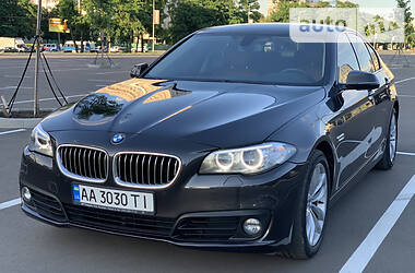 Седан BMW 5 Series 2016 в Киеве