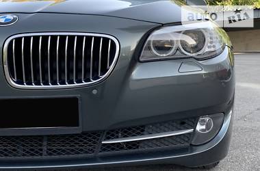 Седан BMW 5 Series 2013 в Новомосковську