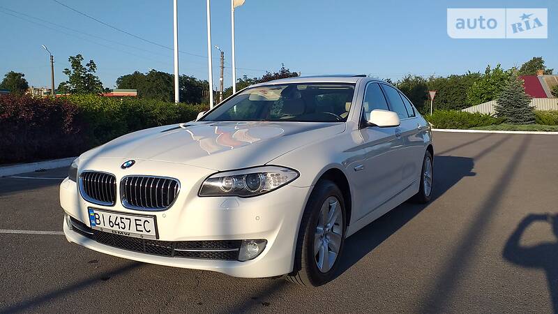 Седан BMW 5 Series 2012 в Полтаві
