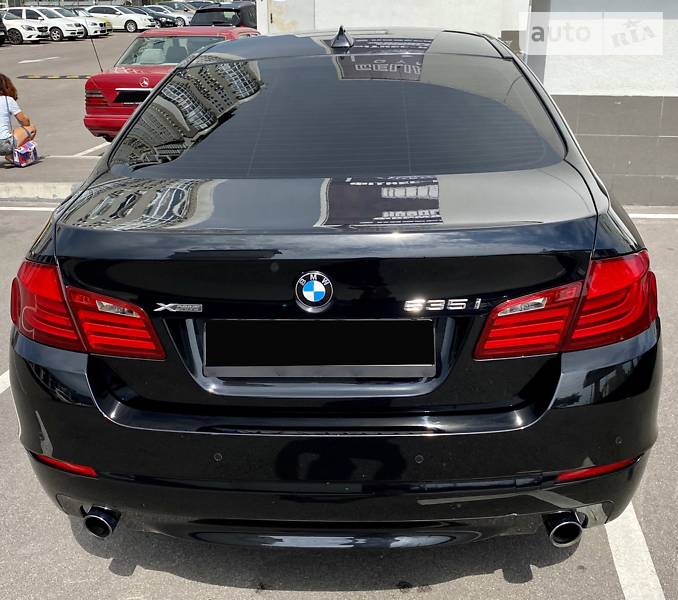 Седан BMW 5 Series 2012 в Києві