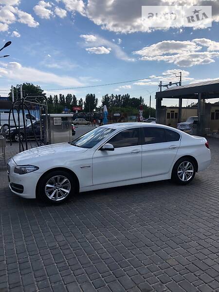 Седан BMW 5 Series 2014 в Киеве