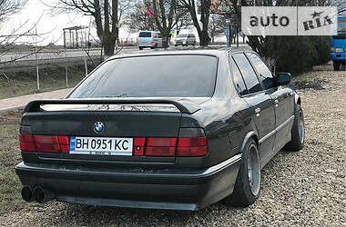 Седан BMW 5 Series 1983 в Одесі