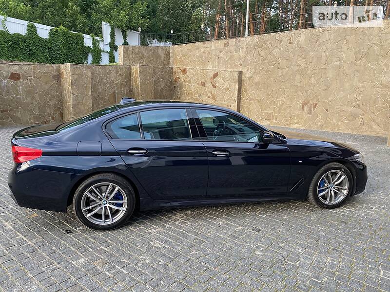 Седан BMW 5 Series 2017 в Києві