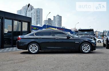 Седан BMW 5 Series 2015 в Киеве