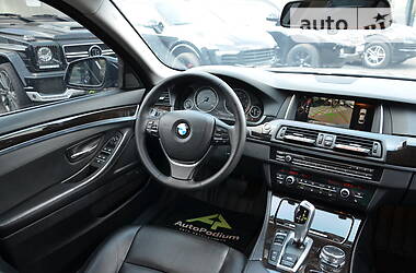 Седан BMW 5 Series 2015 в Киеве