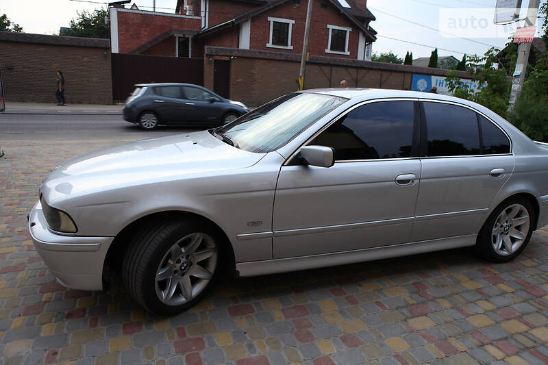 Седан BMW 5 Series 2002 в Киеве фото 4 Седан BMW 5 Series 2002 в Киеве