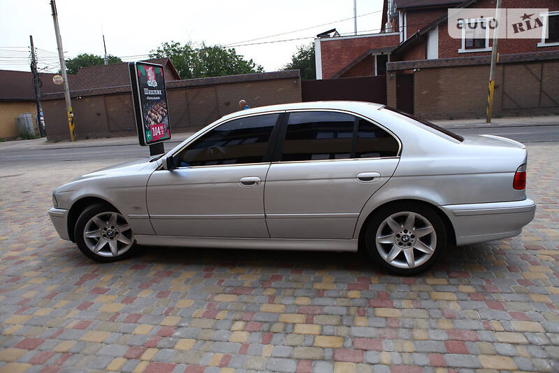 Седан BMW 5 Series 2002 в Киеве фото 5 Седан BMW 5 Series 2002 в Киеве