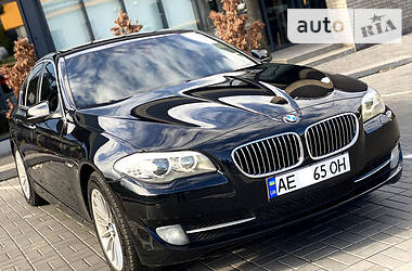 Седан BMW 5 Series 2011 в Днепре