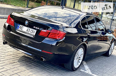 Седан BMW 5 Series 2011 в Днепре