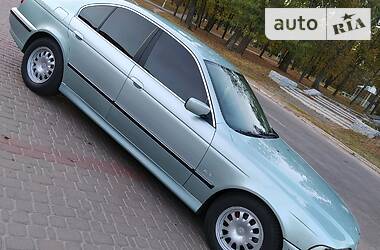 Седан BMW 5 Series 1998 в Гадяче