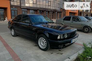 Седан BMW 5 Series 1991 в Тернополе