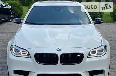 Седан BMW 5 Series 2014 в Львове