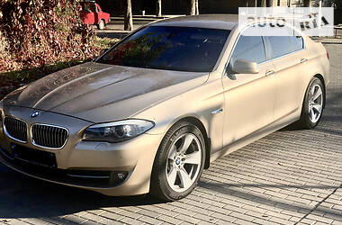 Седан BMW 5 Series 2010 в Дніпрі